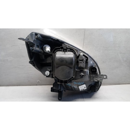 FRONT LEFT FLASHLIGHT  RENAULT Kangoo 2013>2021 used
