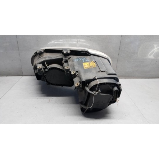 FARO ANTERIORE DESTRO VOLKSWAGEN Touran 2003>2007 usato