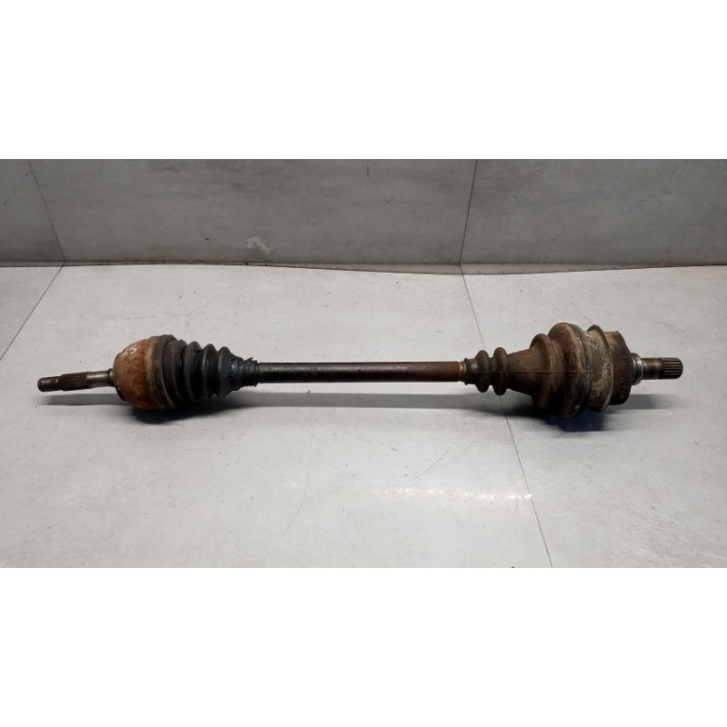 RENAULT FRONT HALF-AXLES LEFT  RENAULT 4 1968>1992 used