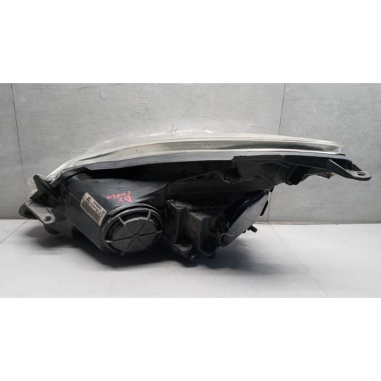 RIGHT HEADLIGHT OPEL Corsa D 2006>2010 used