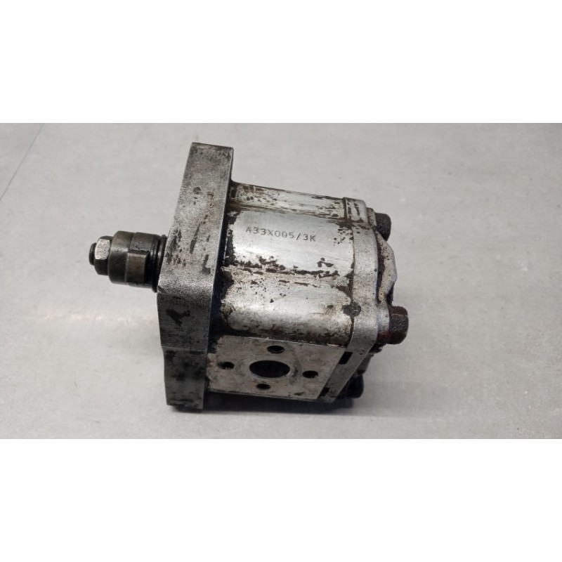 FIAT truck POMPA IDROGUIDA FIAT truck 682 usato