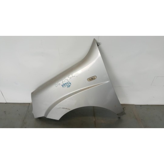 PARAFANGO ANTERIORE SINISTRO FIAT Doblo' 2005>2009 usato