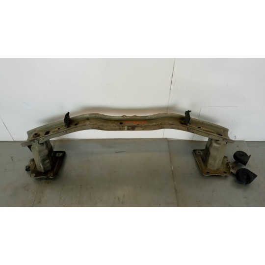 TRAVERSA ANTERIORE PARAURTO ALFA ROMEO Brera 2005>2010 usato