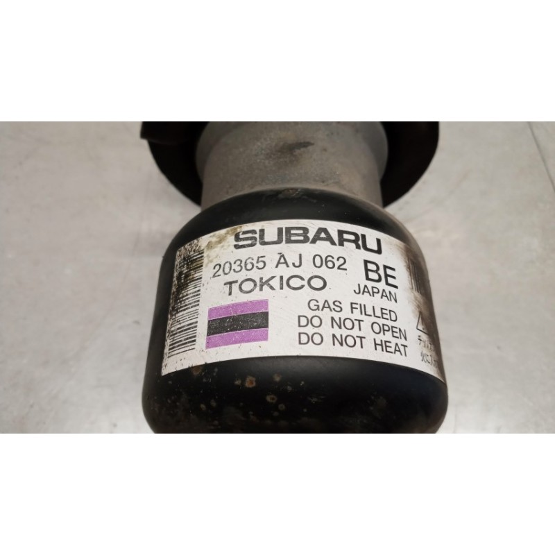 SUBARU AMMORTIZZATORE POSTERIORE DESTRO SUBARU Outback 2009>2015 usato