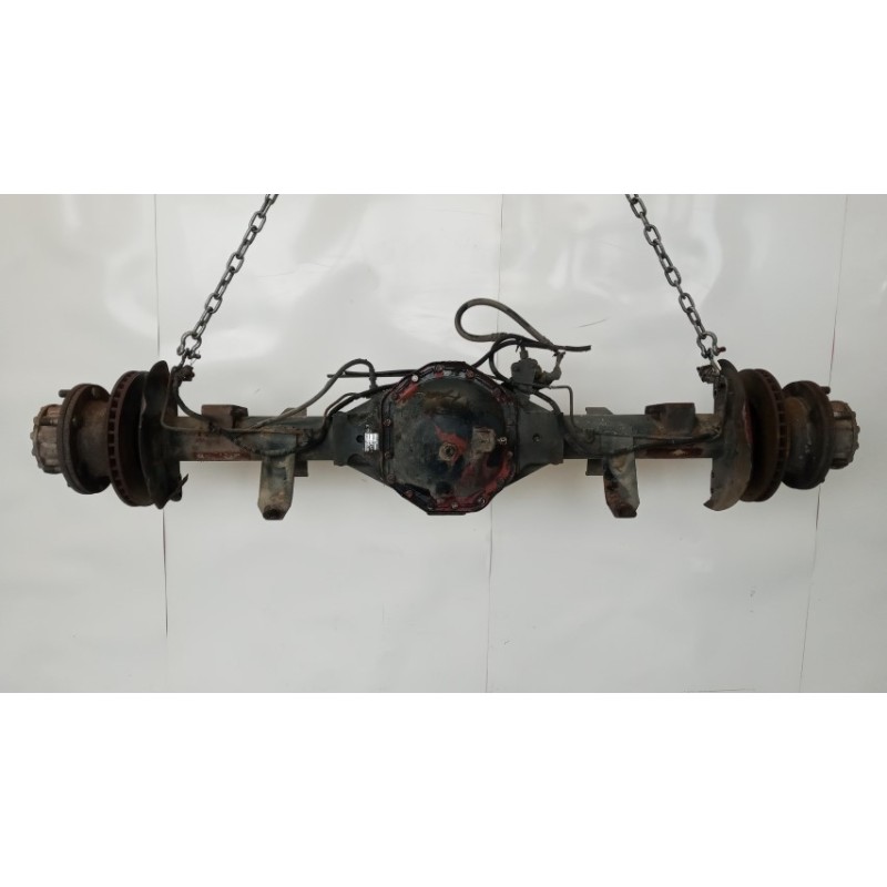 IVECO ASSALE POSTERIORE IVECO EUROCARGO 1994>2000 usato