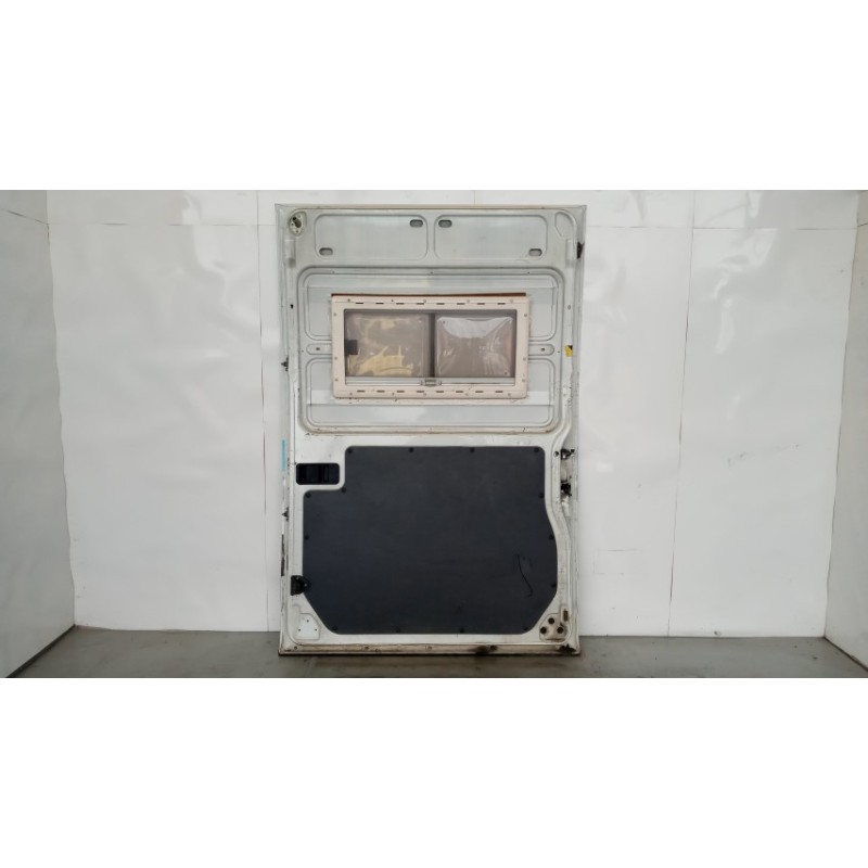 IVECO RIGHT SIDE SLIDING DOOR IVECO Daily 2000>2006 used