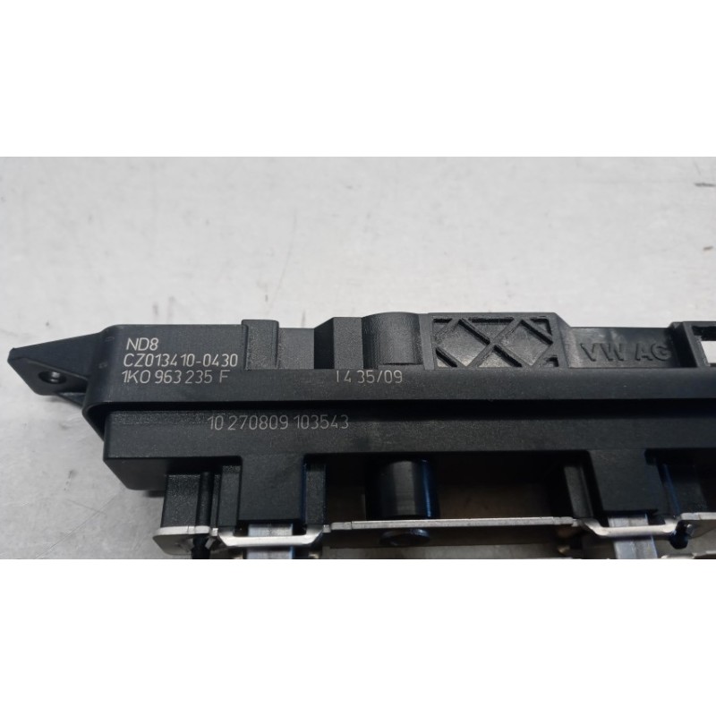 VOLKSWAGEN RADIATORE RISCALDAMENTO INTERNO VOLKSWAGEN Golf 6 2008>2012 usato