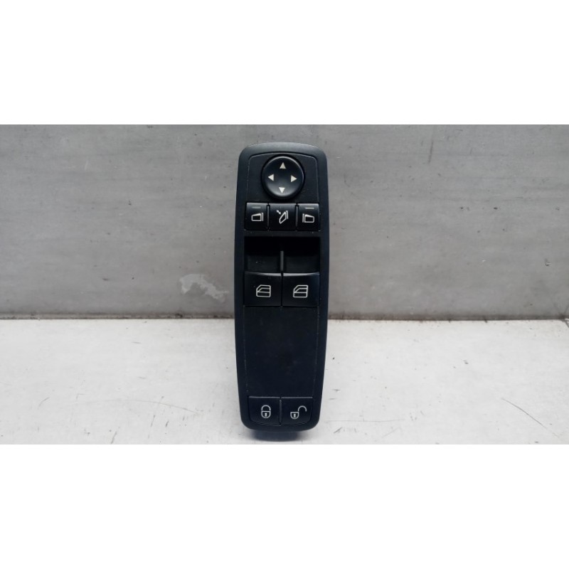 MERCEDES-BENZ INTERRUTTORI E PULSANTI ALZAVETRI MERCEDES-BENZ Classe A (W169) 2004>2008 usato