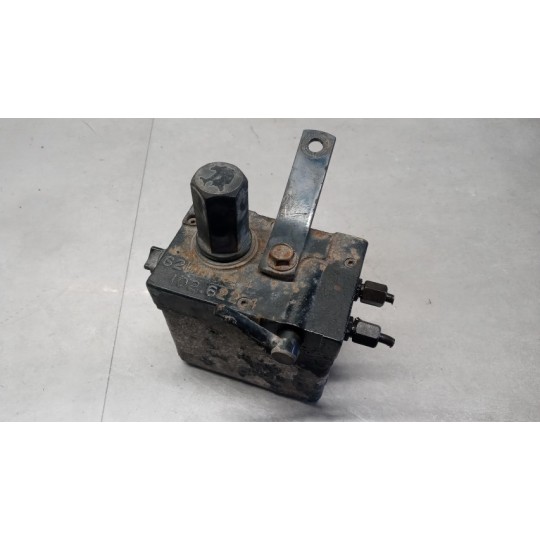 CAB LIFT PUMP  MAN TGS used