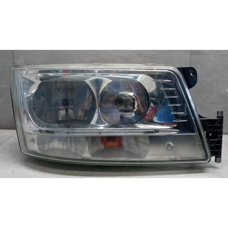 MAN RIGHT HEADLIGHT MAN TGS used