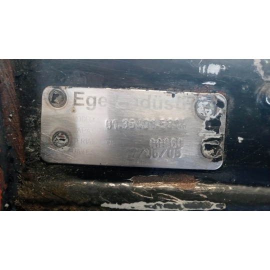 ASSALE POSTERIORE MAN TGS usato