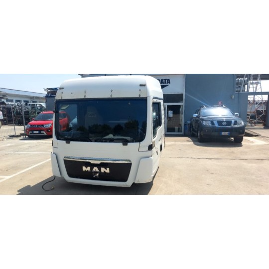 COMPLETE CABIN MAN TGS used