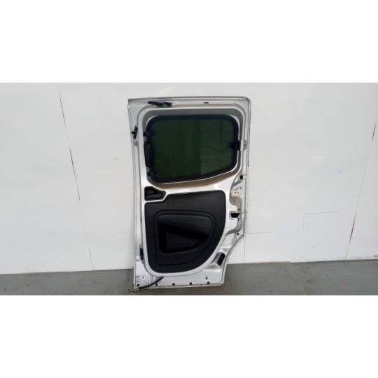RIGHT SIDE SLIDING DOOR FIAT Qubo 2008>2014 used