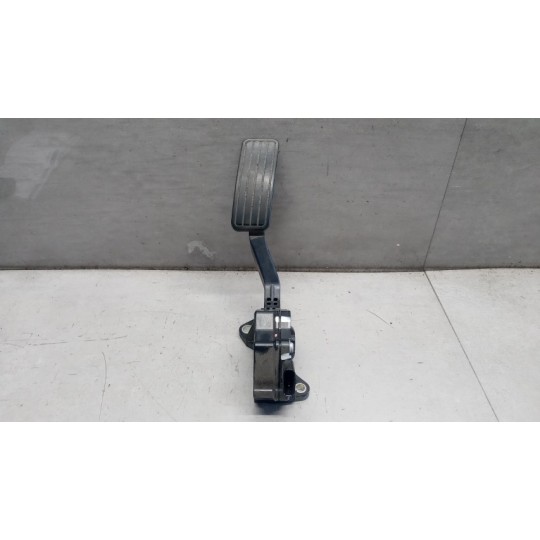 ELETRONIC THROTTLE PEDAL  SUBARU Outback 2009>2015 used