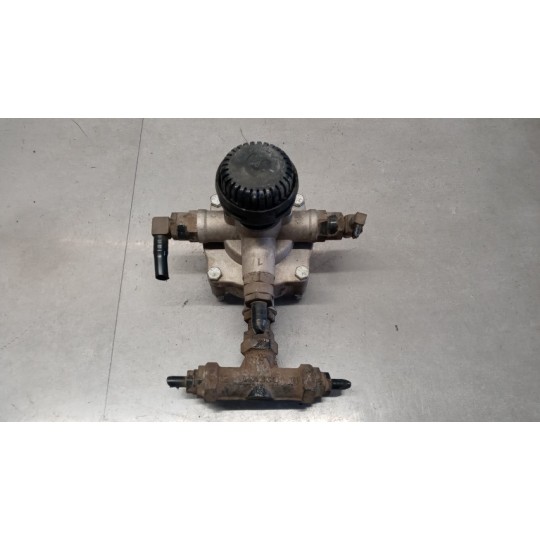 VARIE FRENI 2 MAN TGS usato