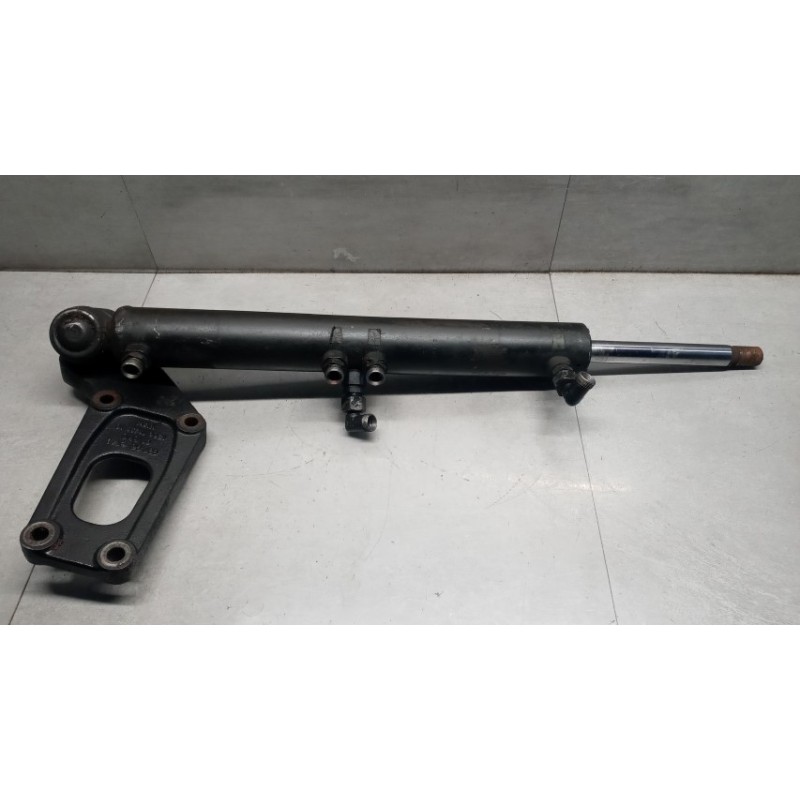 MAN PLUNGER STEERING RACK  MAN TGS used