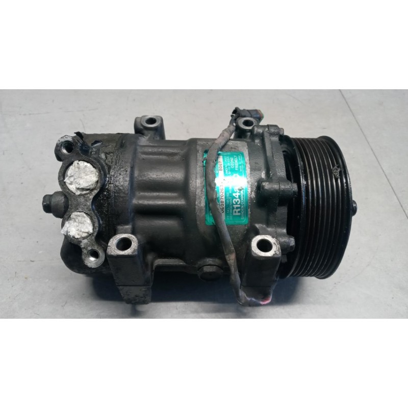 SCANIA AIR CONDITIONER COMPRESSOR SCANIA Serie R 2005> used