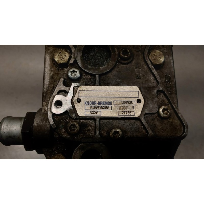 IVECO COMPRESSORE ARIA FRENI IVECO Stralis 2007>2013 usato