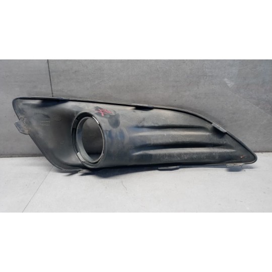 GRILL FRONT BUMPER RIGHT FORD Fiesta 2013>2017 used