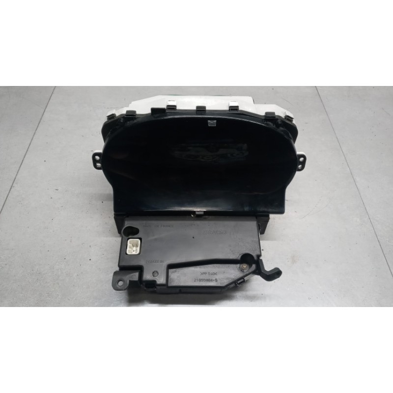 TOYOTA INSTRUMENT PANEL TOYOTA Yaris 1999>2003 used