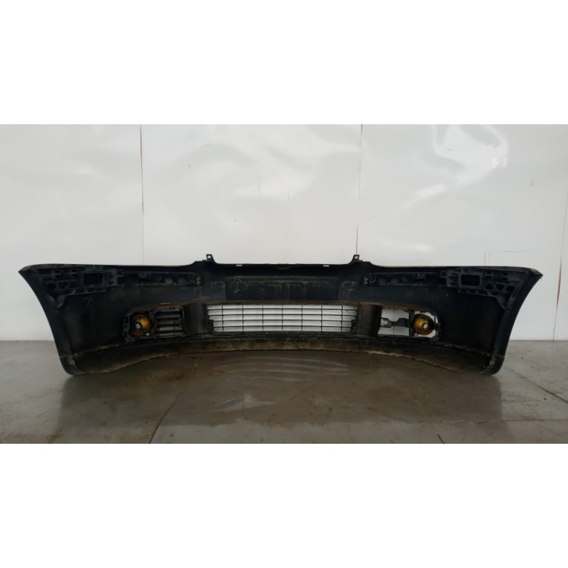 VOLKSWAGEN FRONT BUMPER VOLKSWAGEN Passat 2000>2005 used