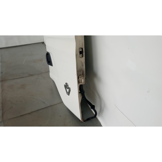 RIGHT FRONT DOOR  SCANIA 164 used