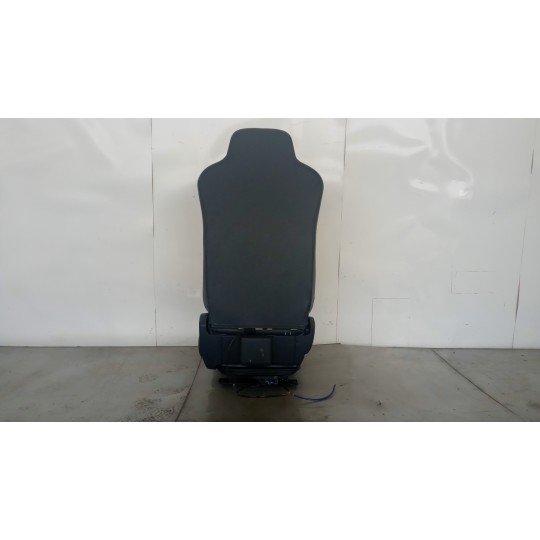 SEDILI ANTERIORI MAN L2000 1993>2000 usato