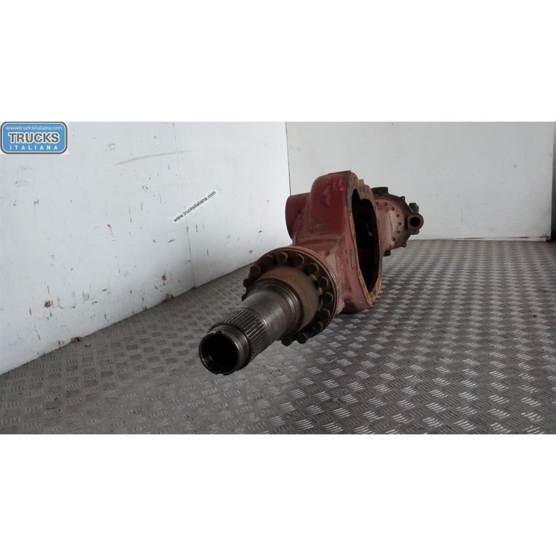 IVECO ASSALE POSTERIORE IVECO TRAKKER 2005>2013 usato