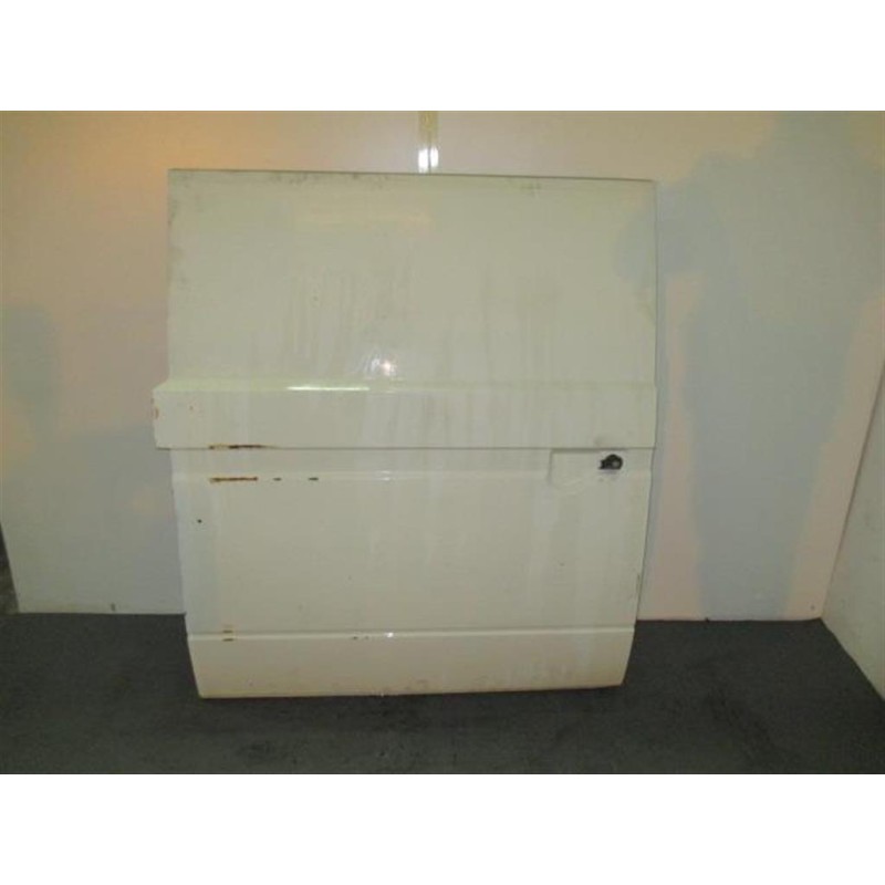 VOLKSWAGEN van RIGHT SIDE SLIDING DOOR VOLKSWAGEN van Trasporter T3 used