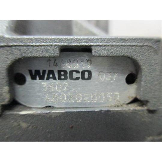 VARIE FRENI 2 DAF XF105 usato