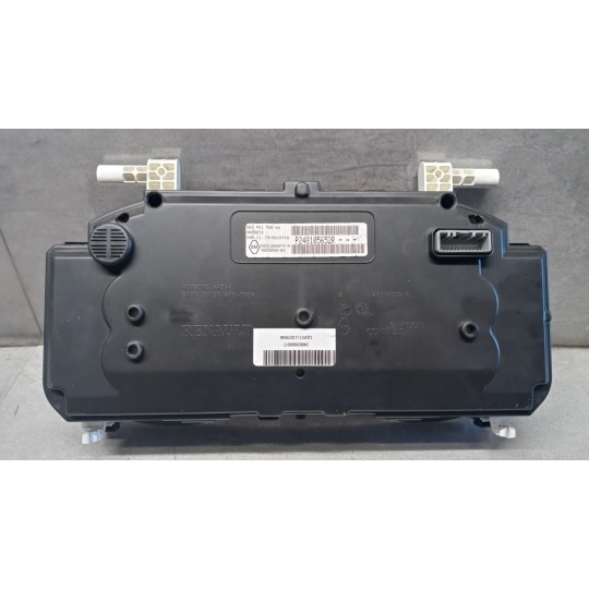QUADRO STRUMENTI RENAULT van Master 2014>2019 usato