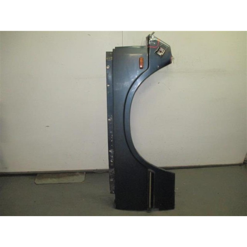 LAND ROVER PARAFANGO ANTERIORE DESTRO LAND ROVER Range Rover 1986>1994 usato