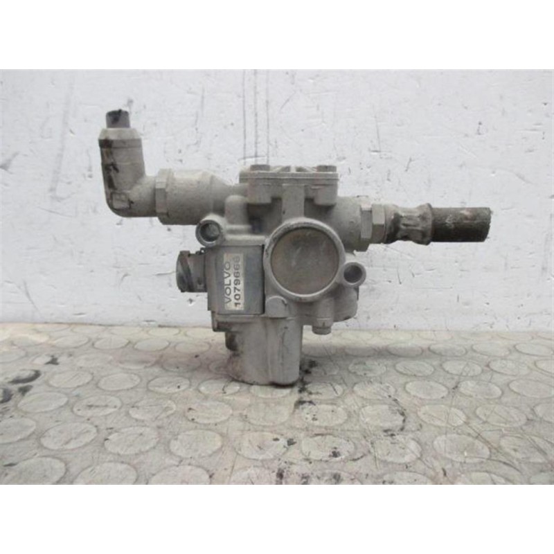 VOLVO truck VARIOUS BRAKE 2 VOLVO truck FL6 used