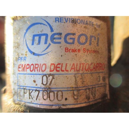 PINZA POSTERIORE SINISTRA MERCEDES-BENZ truck Actros 2003>2008 usato