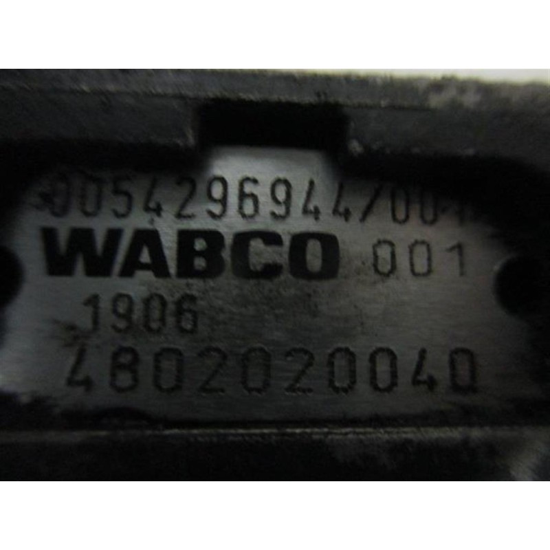 MERCEDES-BENZ truck VARIE FRENI 2 MERCEDES-BENZ truck Actros 2003>2008 usato