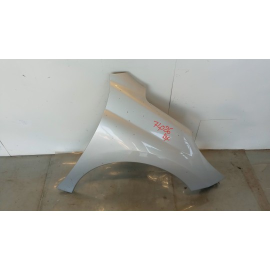 RIGHT FRONT MUDGUARD  PEUGEOT 207 2006>2009 used