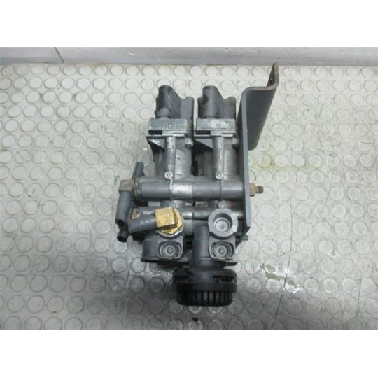 VARIE FRENI 1 DAF XF95 usato