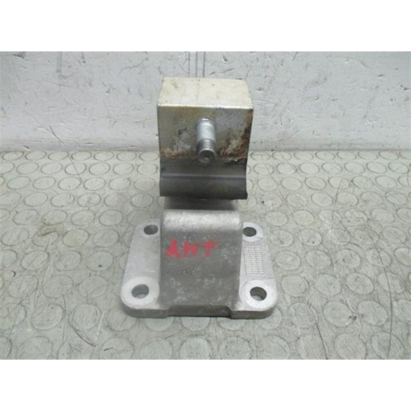 IVECO ENGINE SUPPORT IVECO EUROCARGO 2008>2013 used