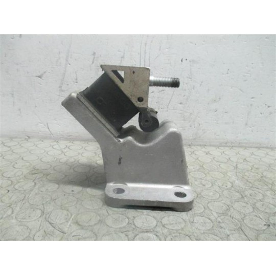 SUPPORTO MOTORE IVECO EUROCARGO 2008>2013 usato