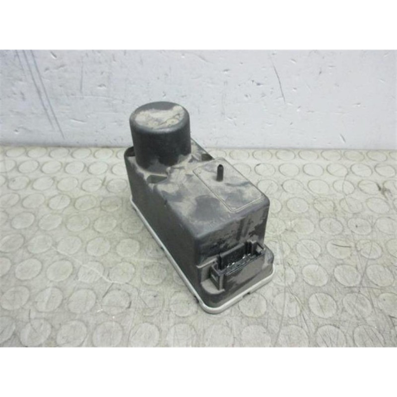 VOLKSWAGEN CENTRALINA CHIUSURA VOLKSWAGEN Polo 1994>1999 usato