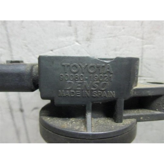 BOBINA TOYOTA Yaris 2005>2008 usato