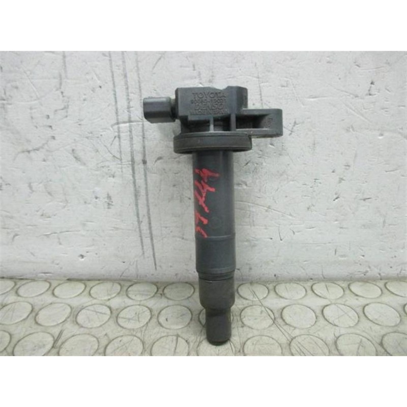 TOYOTA BOBINA TOYOTA Yaris 2005>2008 usato