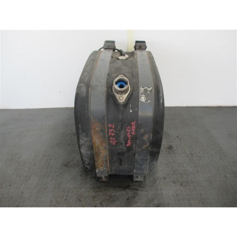 MERCEDES-BENZ truck SERBATOIO ADBLUE MERCEDES-BENZ truck Axor usato
