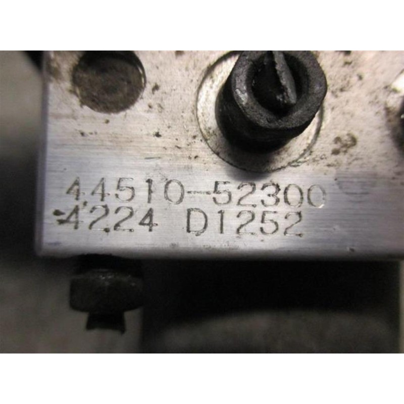 TOYOTA ABS SYSTEM TOYOTA Yaris Verso used