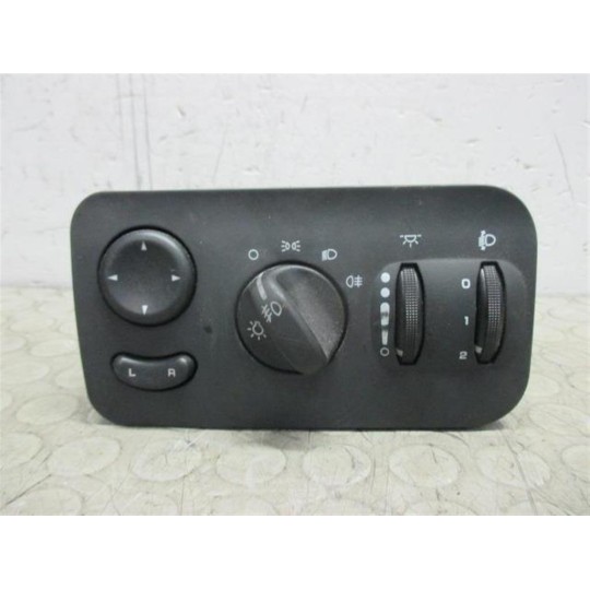 BLOCK LOGHTS  CHRYSLER Voy./G.Voyager 2004>2008 used