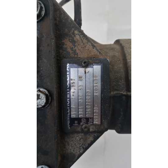 ASSALE POSTERIORE MERCEDES-BENZ van Sprinter 2001>2005 usato