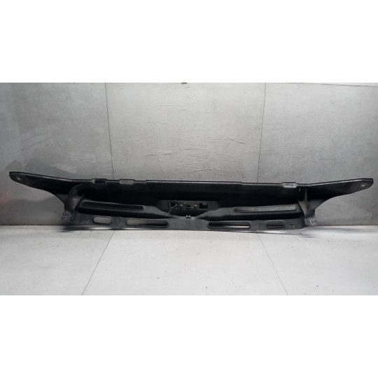 RIVESTIMENTO SUPERIORE ANTERIORE MERCEDES-BENZ van Sprinter 2001>2005 usato