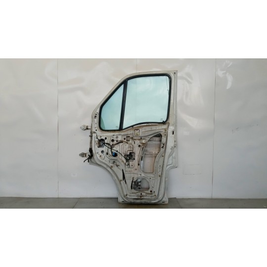 RIGHT FRONT DOOR  IVECO Daily 2000>2006 used