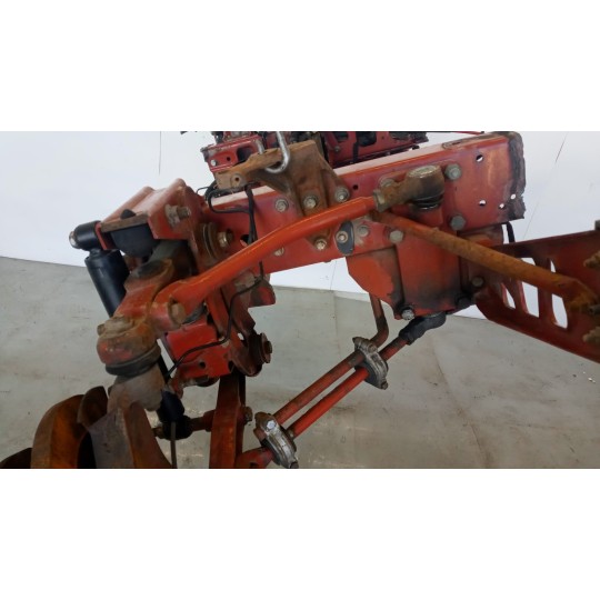 BRACCIO OSCILLANTE ANTERIORE INFERIORE SINISTRO IVECO Daily 2000>2006 usato