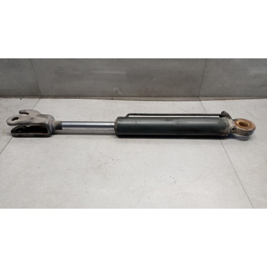 PISTONE ALZA CABINA MERCEDES-BENZ truck Atego 970 usato